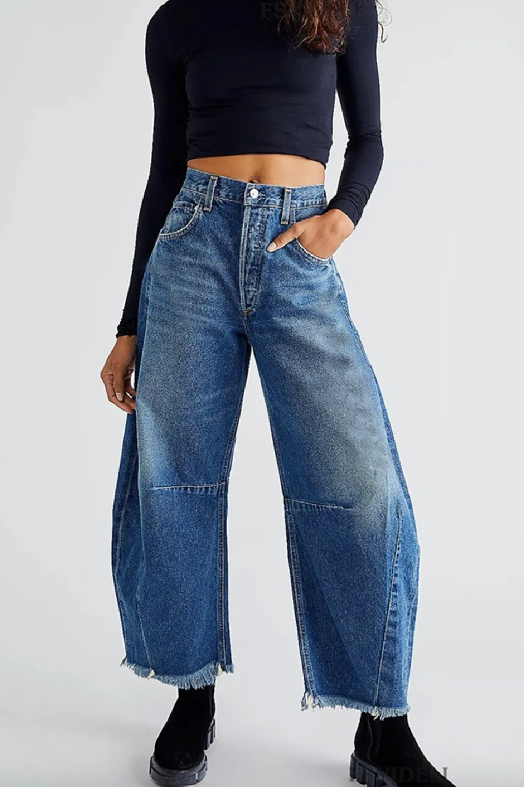 Barrel Cropped Wide Leg Jean