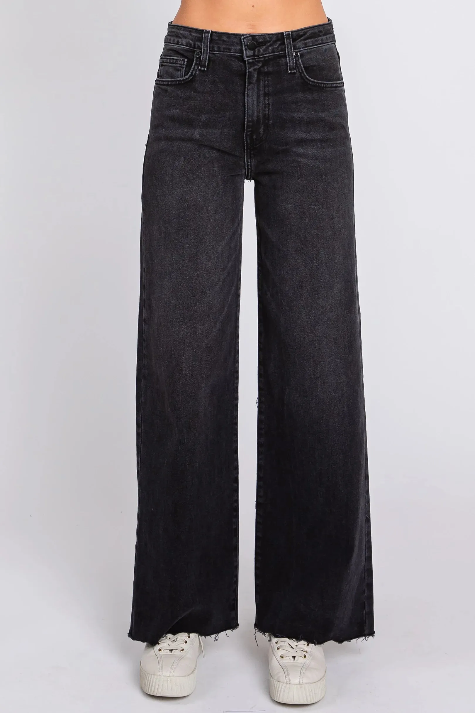 GENOA WIDE LEG RIPPED HEM JEAN