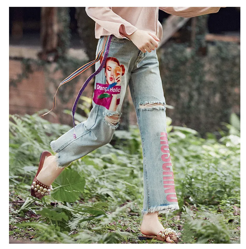 JAM PRINCESS STRAIGHT RIPPED LEG JEANS IN GRAPHIC AND LETTERS PRINT
