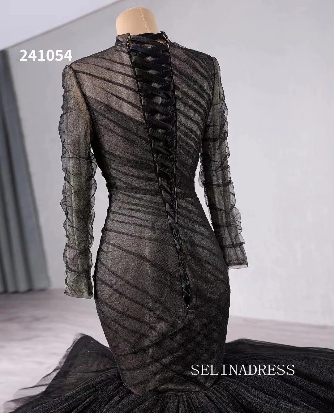 luxury Black High Neck Tulle Wedding Dresses With Long Sleeve Formal Gown 241054