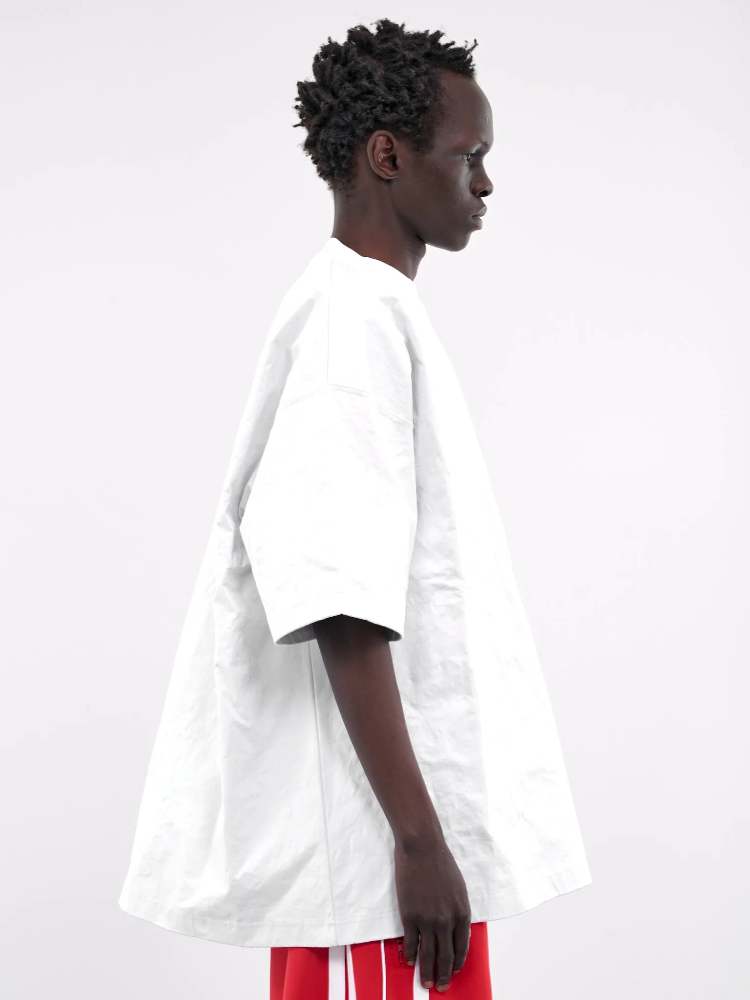Oversized Graphic Tee (UA66TR1120W-WHITE)