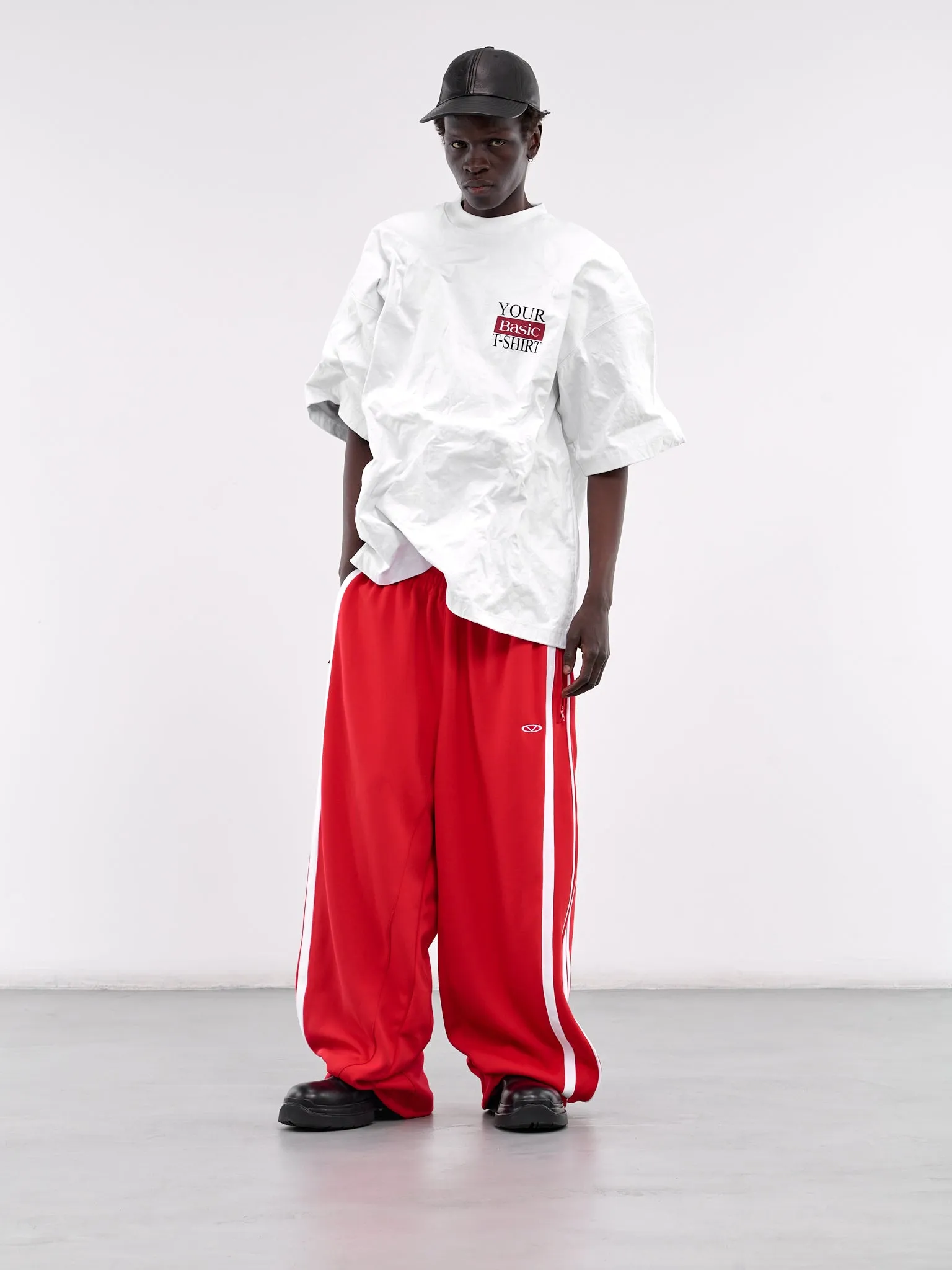 Oversized Graphic Tee (UA66TR1120W-WHITE)