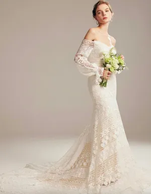 Sweetheart neckline with strapless sleeves wedding dress